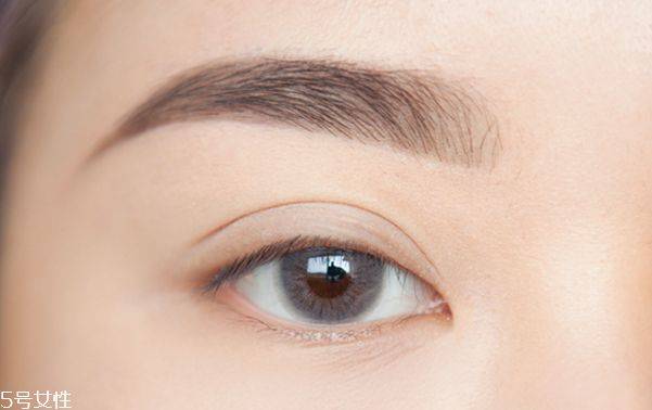 自然眼线的画法步骤图
