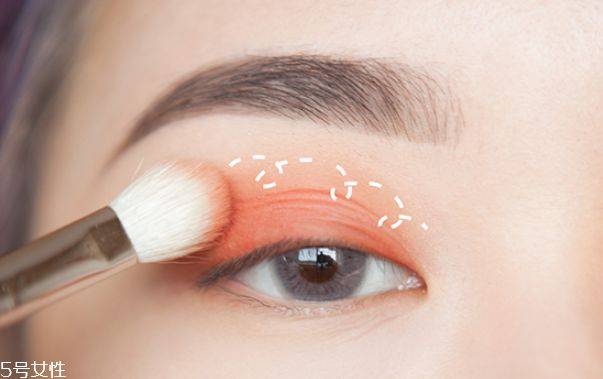 自然眼线的画法步骤图