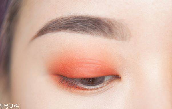 自然眼线的画法步骤图