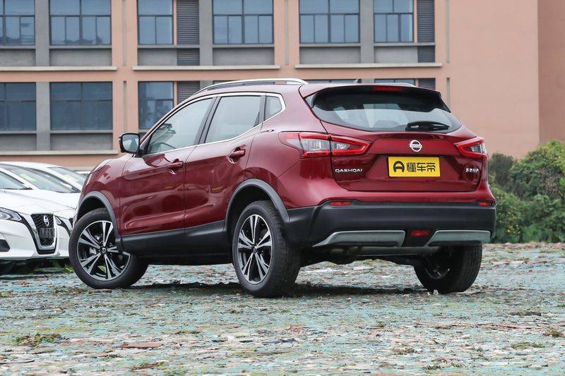 逍客行李架多少钱