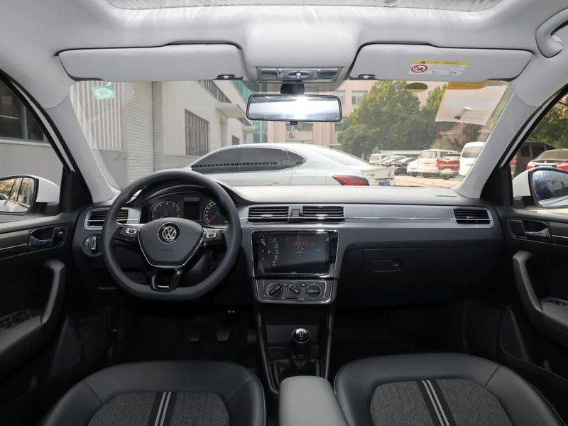 新桑塔纳最低多少钱