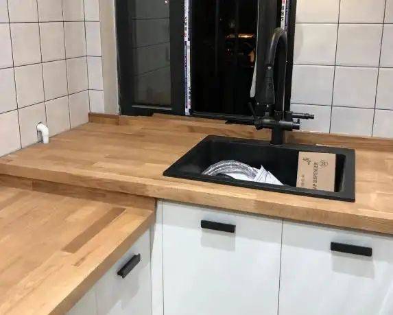 亚克力橱柜特点