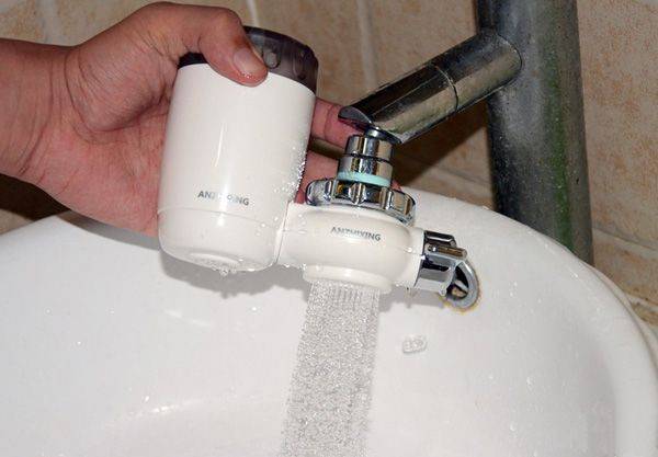 Quick tap connection