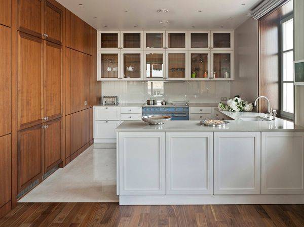 Quick tap connection