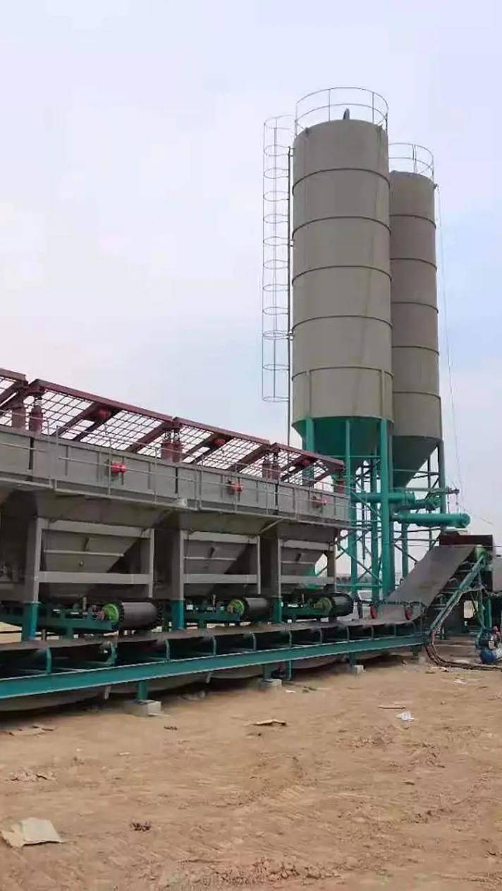 碎石摊铺机维修保养