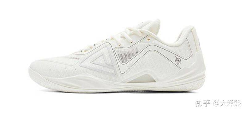 篮球鞋价格一般多少