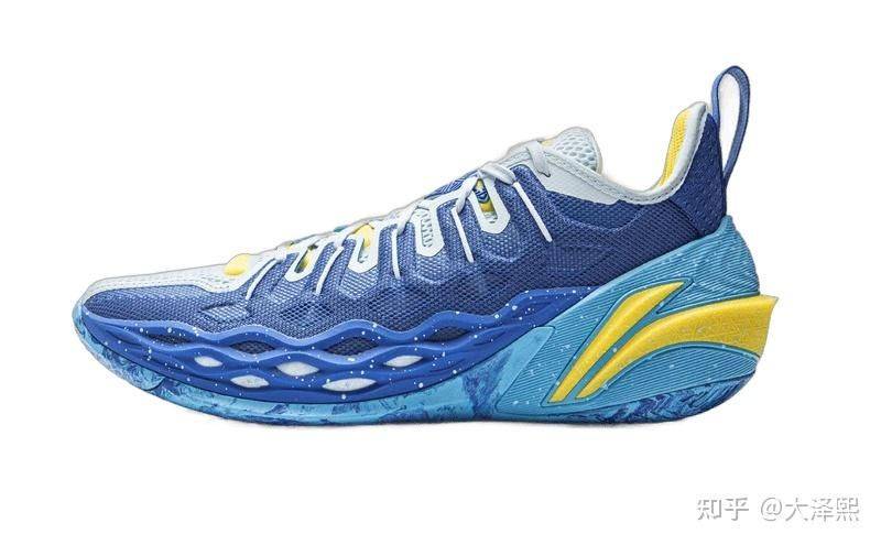 篮球鞋价格一般多少