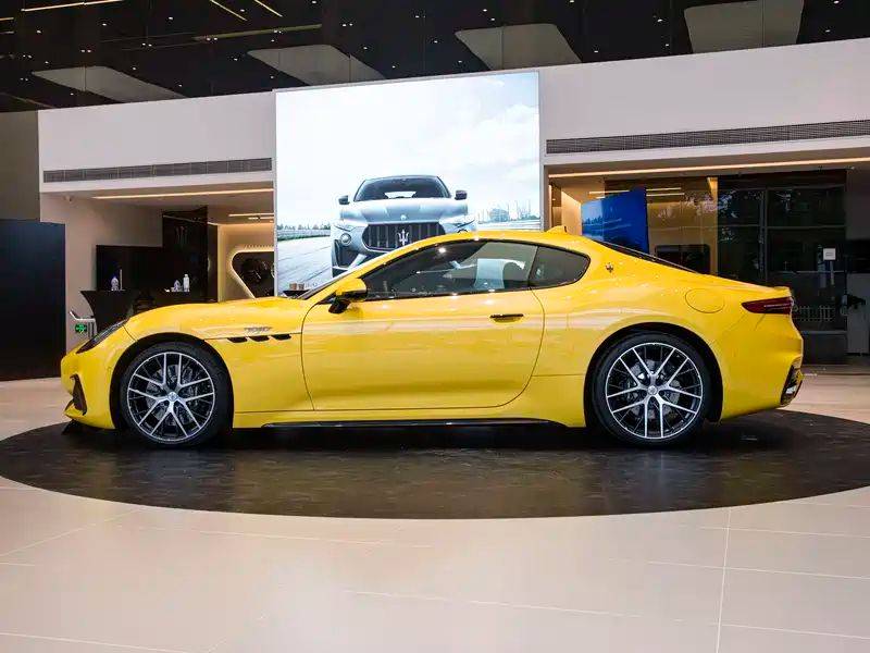 Maseratimc12 sale price