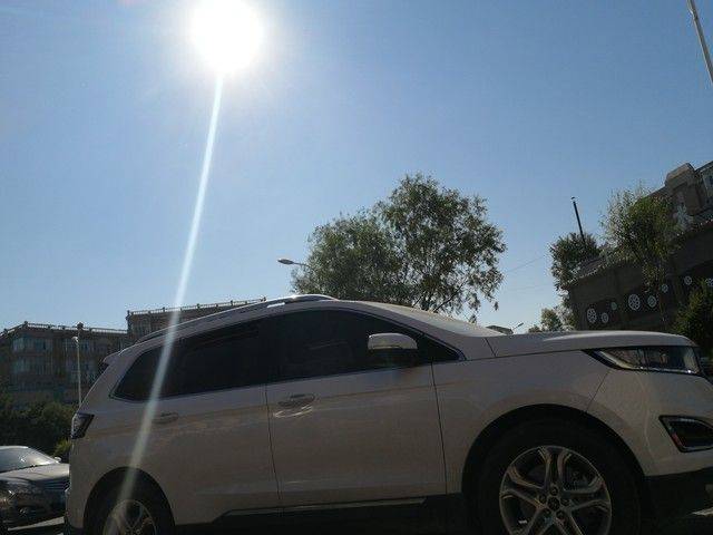 Activation of car air conditioning systems