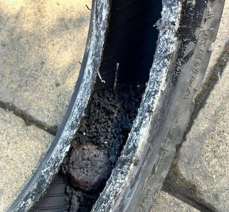 Full maintenance tools for electric vehicles