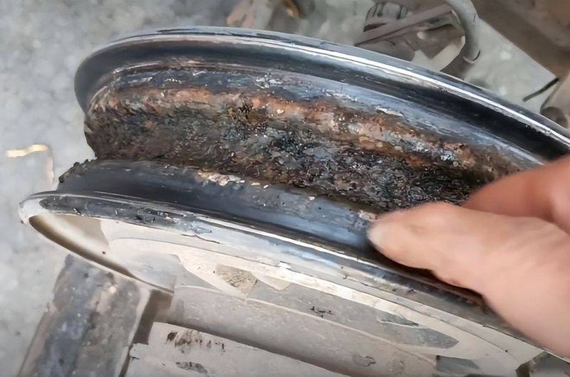 Full maintenance tools for electric vehicles