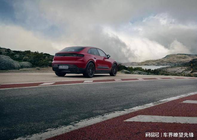Porsche macan foreign sales
