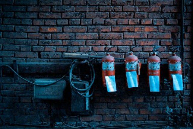 Maintenance equipment for firefighting equipment