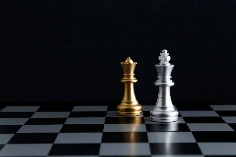 Definition and characteristics of project management