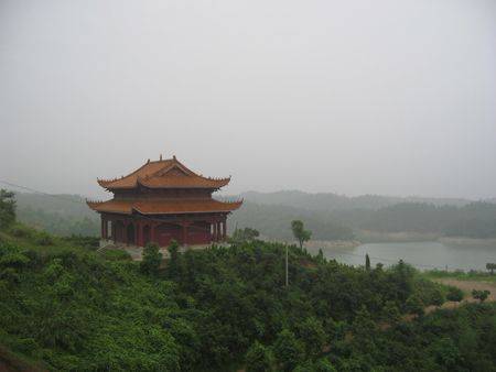 How much does it cost to get to whitewater