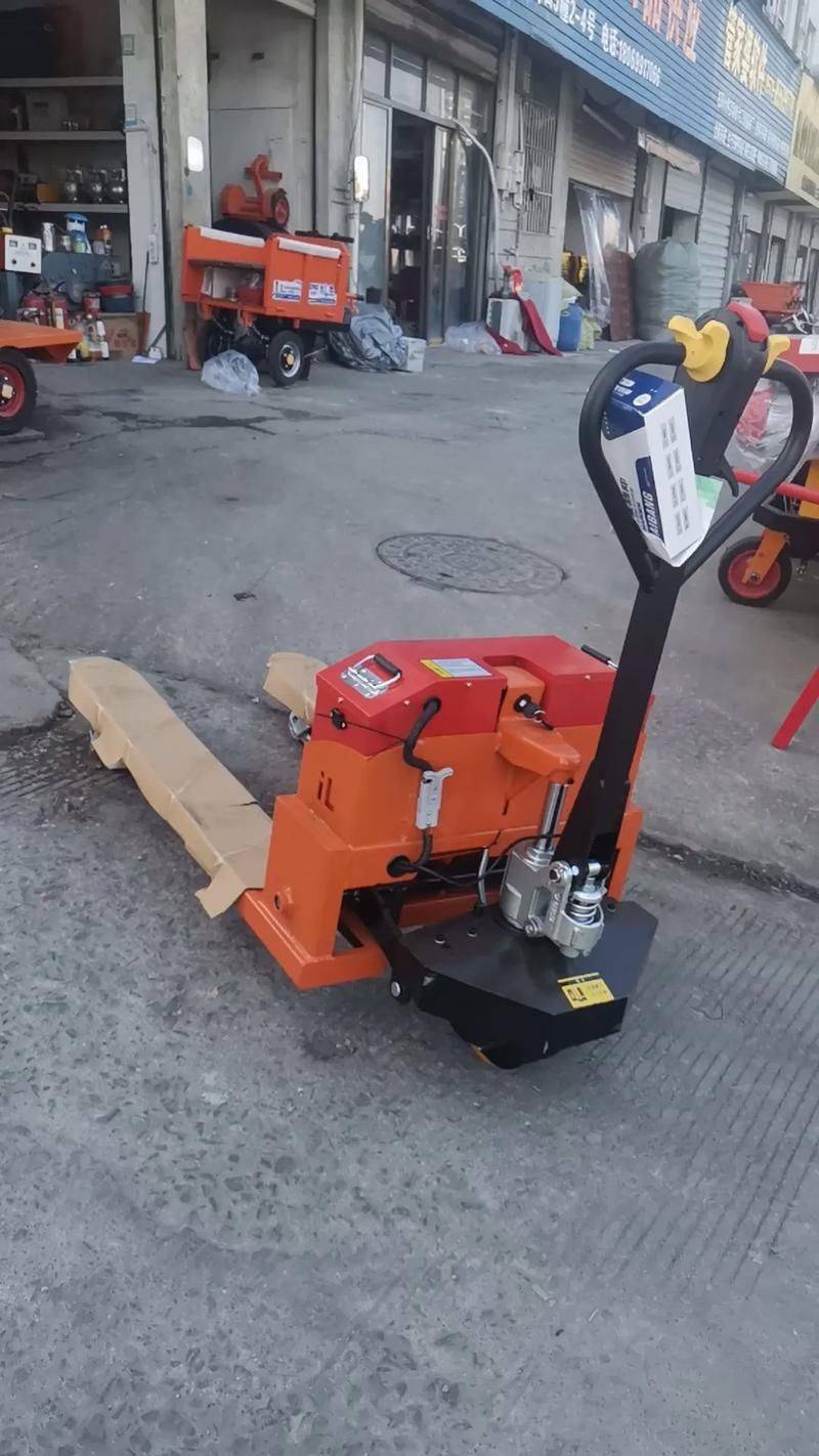 Manual for maintenance of manual hydraulic forklift