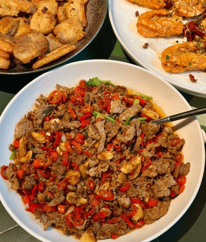 Zhang's sandstone peak forest