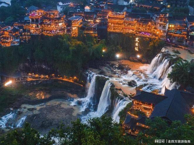Zhang's sandstone peak forest