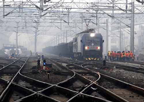 钢轨理论重量表及尺寸