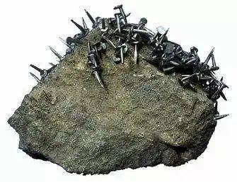 磁铁产生磁性的原理