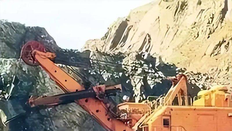 Maintenance of the migawa-sun excavator