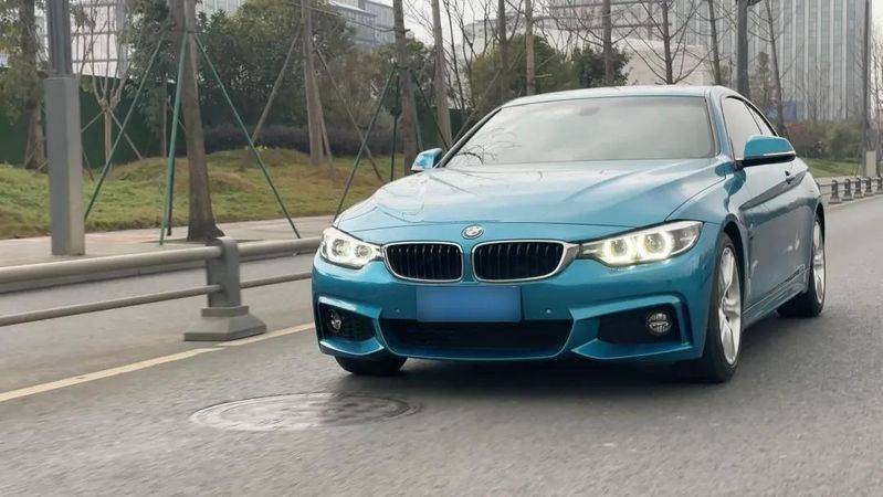 宝马跑车报价及图片