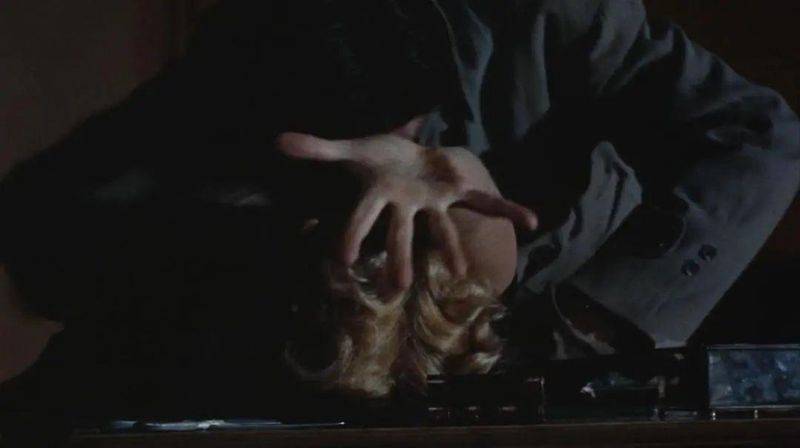 伪3d全息投影原理