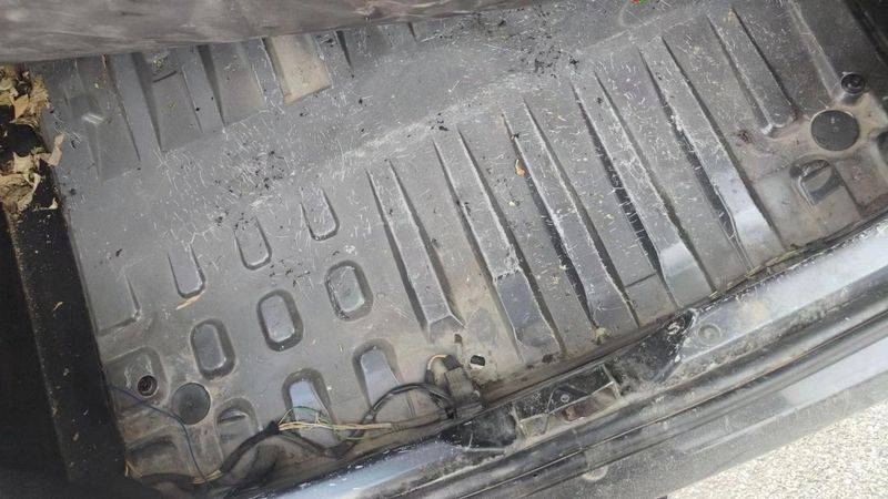 Second-hand vehicle maintenance equipment
