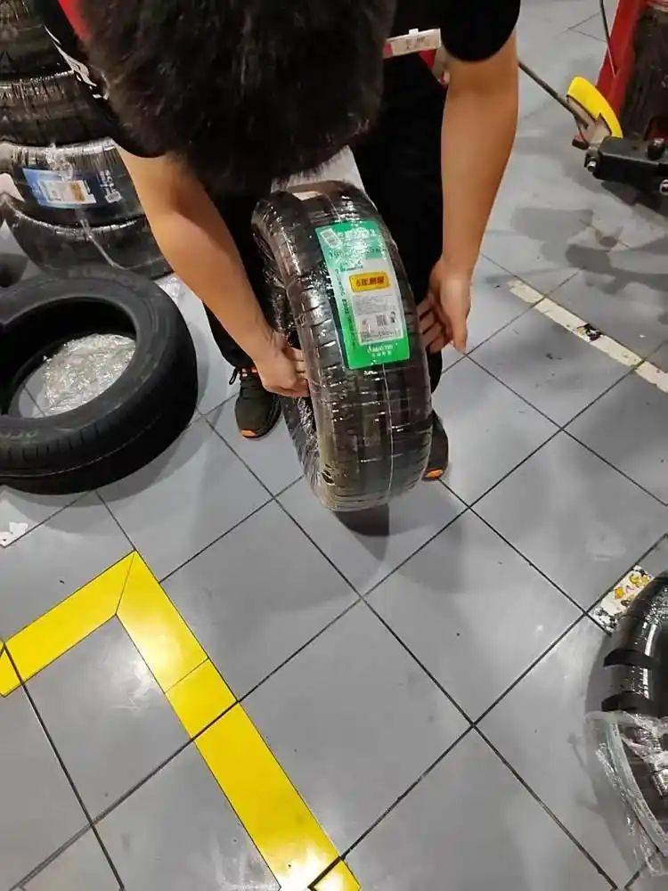 轮胎检查维修注意事项