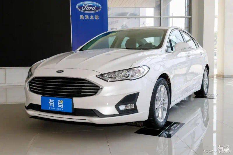 2.0排量油耗一公里多少钱