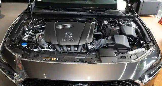 2.0排量油耗一公里多少钱