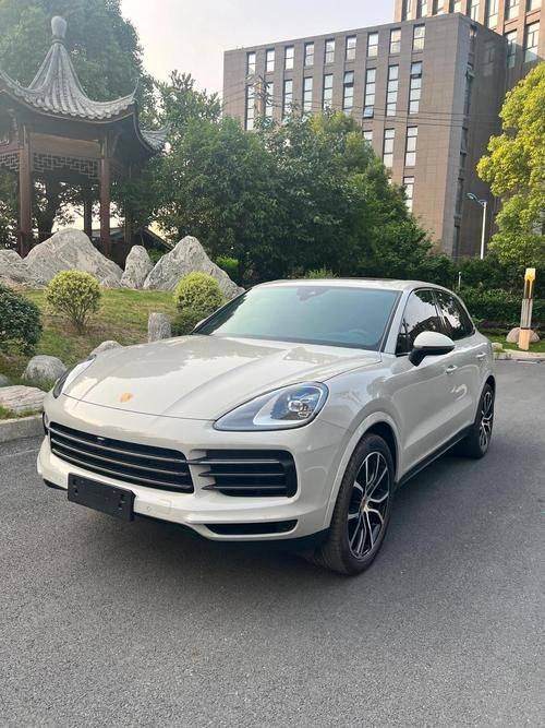 New porsche cayenne offer