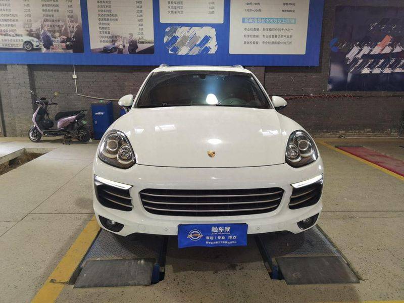 New porsche cayenne offer