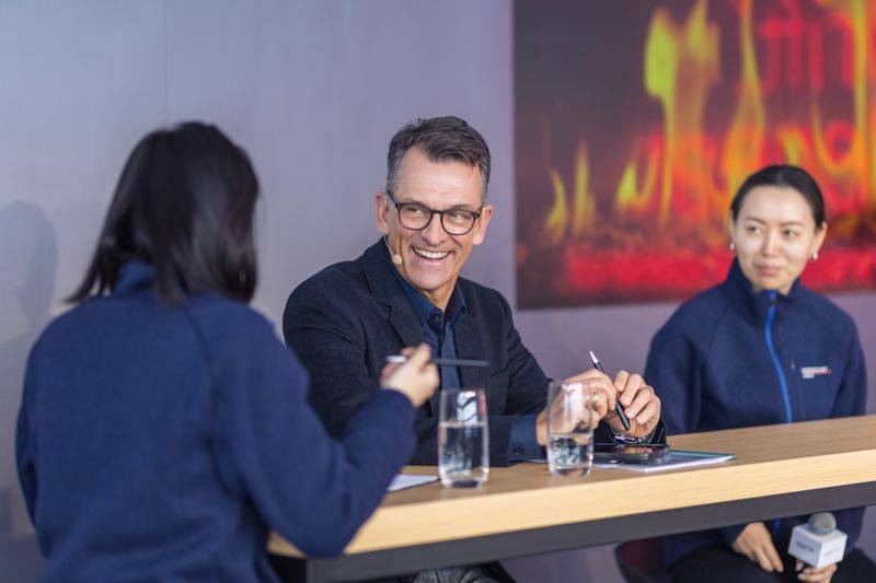 New porsche cayenne offer