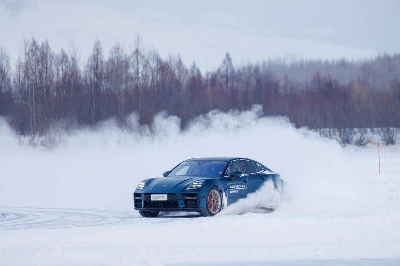 New porsche cayenne offer