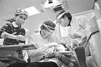 北京种植5颗牙多少钱