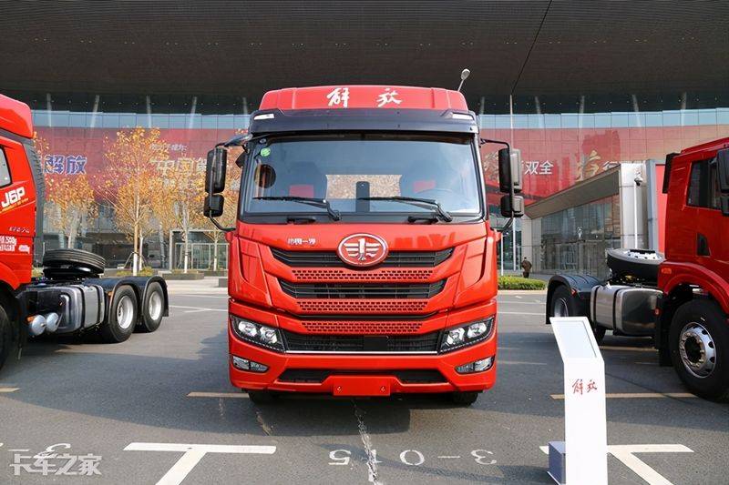 一汽青岛解放报价图片