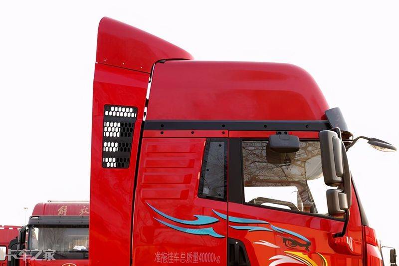 一汽青岛解放报价图片