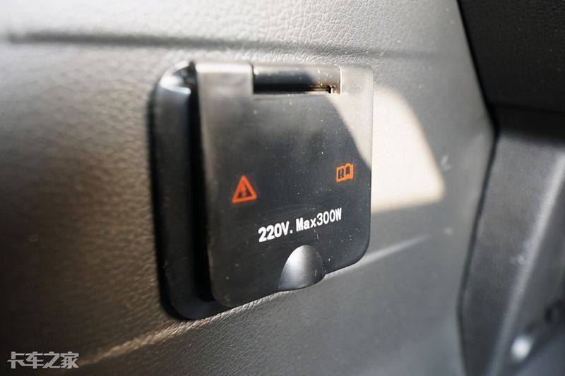 一汽青岛解放报价图片