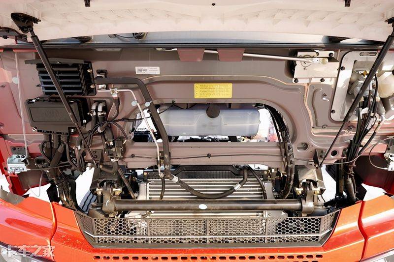 一汽青岛解放报价图片