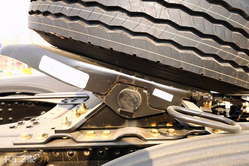 一汽青岛解放报价图片