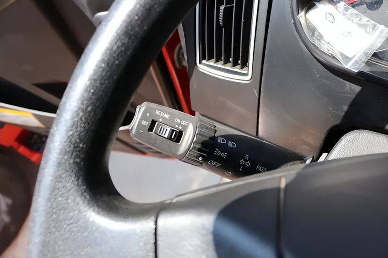 一汽青岛解放报价图片