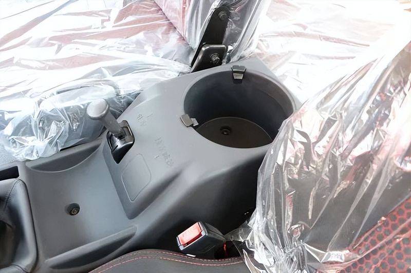 一汽青岛解放报价图片