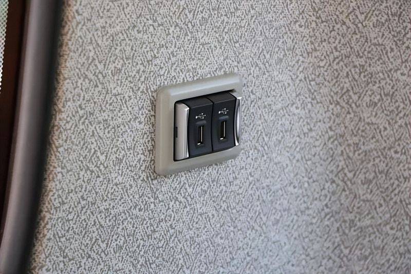 一汽青岛解放报价图片