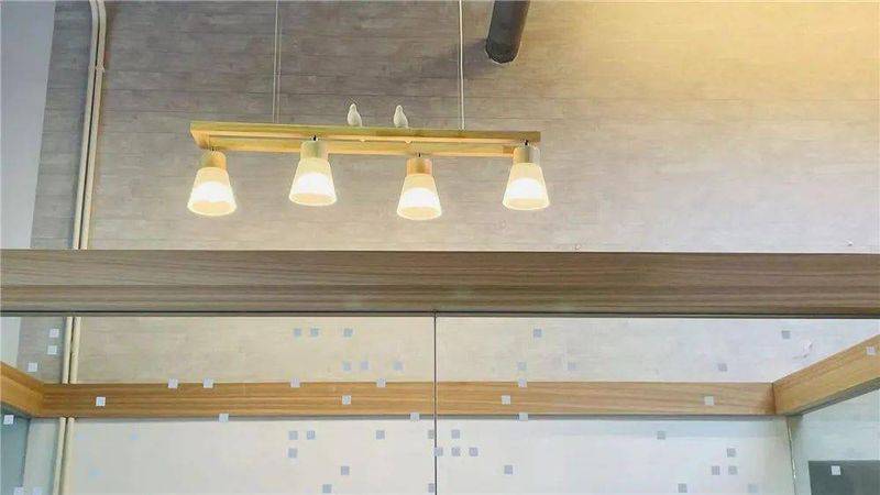 右视觉摄影写真多少钱