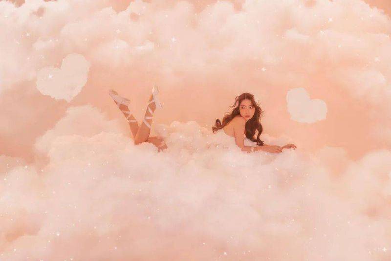 右视觉摄影写真多少钱