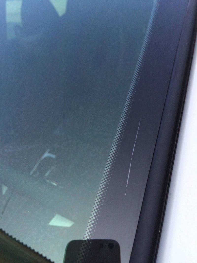 汽车玻璃划痕修复方法