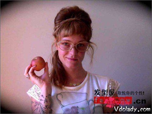 复古摩登女郎发型步骤