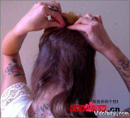 复古摩登女郎发型步骤