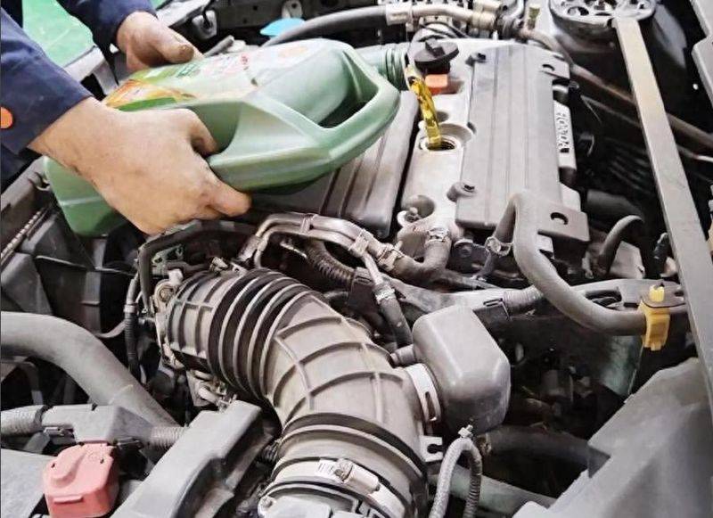 Vehicle line maintenance